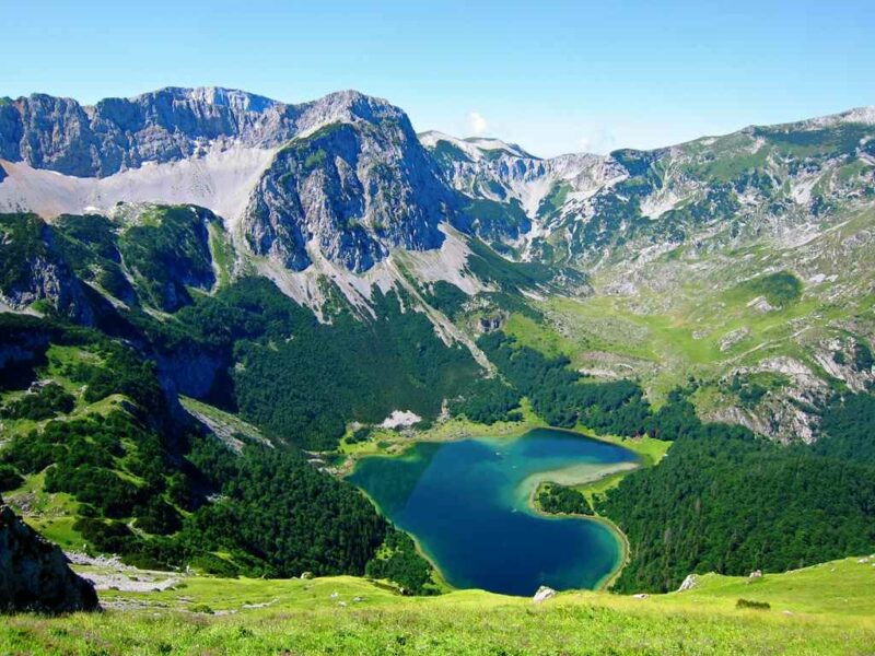 Trnovacko Lake